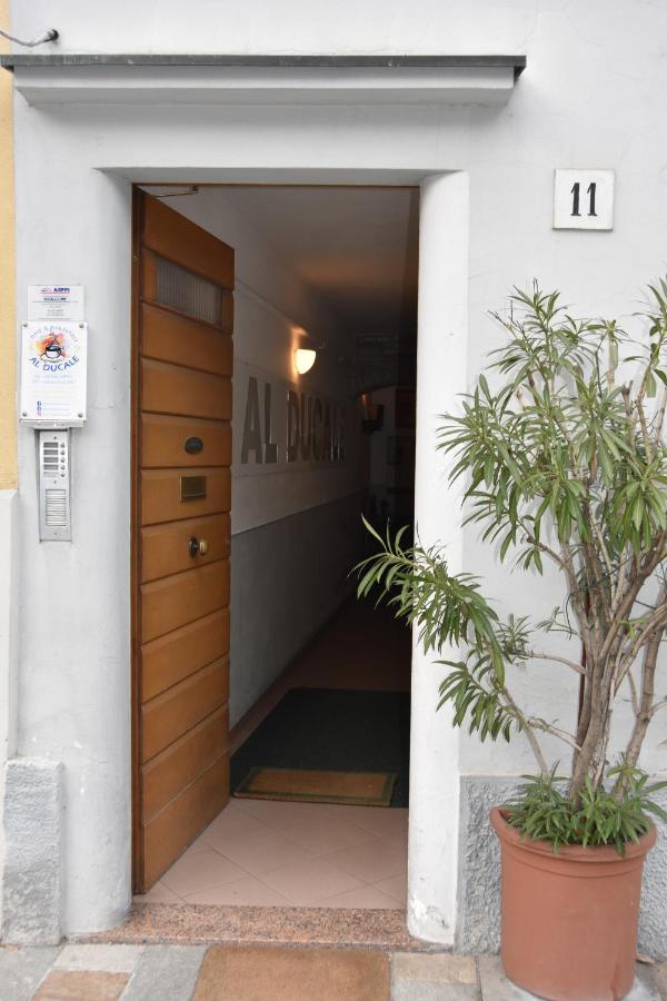 B&B Al Ducale And Apartments Parma Ngoại thất bức ảnh