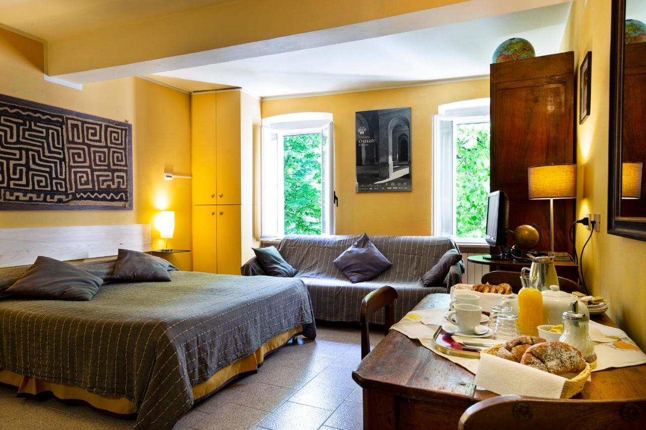 B&B Al Ducale And Apartments Parma Ngoại thất bức ảnh